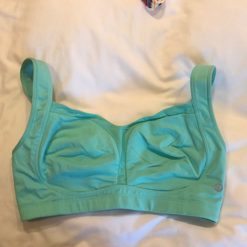 LULULEMON Tata Tamer Sports Bra